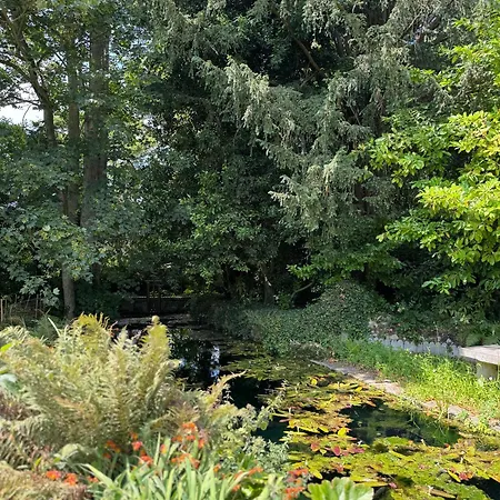 Domaine De Vaucelles