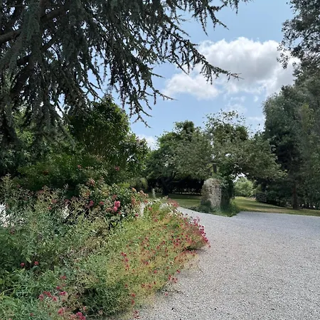 Domaine De 3*