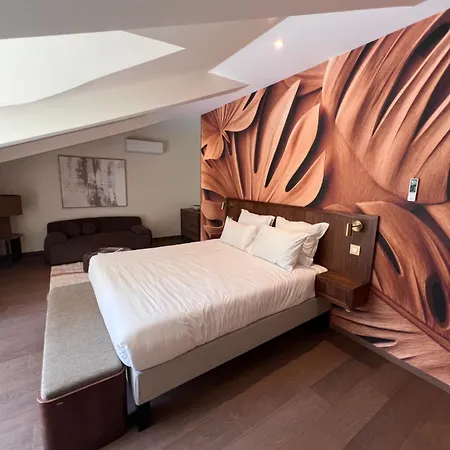 Domaine De 3*